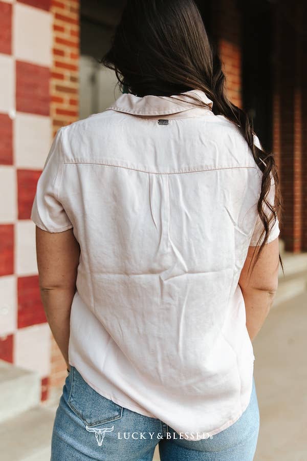 Pink Contrast Embroidered Pearl Snap Short Sleeve Shirt