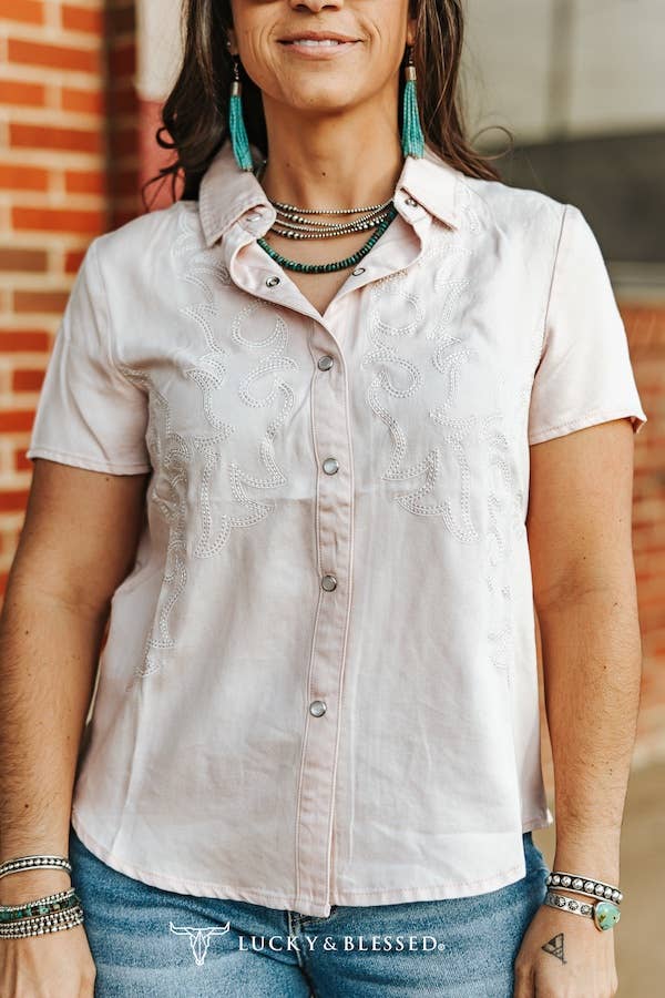 Pink Contrast Embroidered Pearl Snap Short Sleeve Shirt